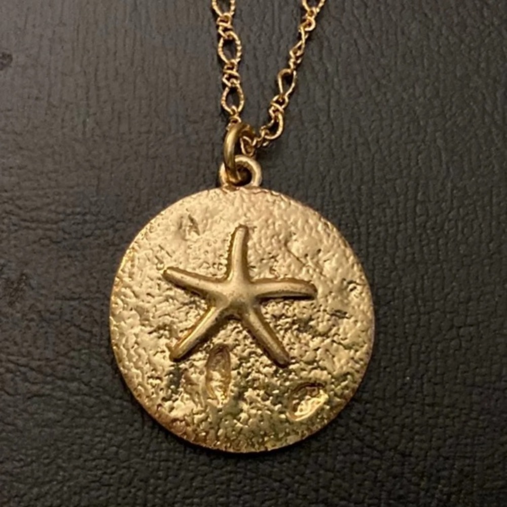 J. CREW Sand Dollar Pendant Necklace in Gold Tons